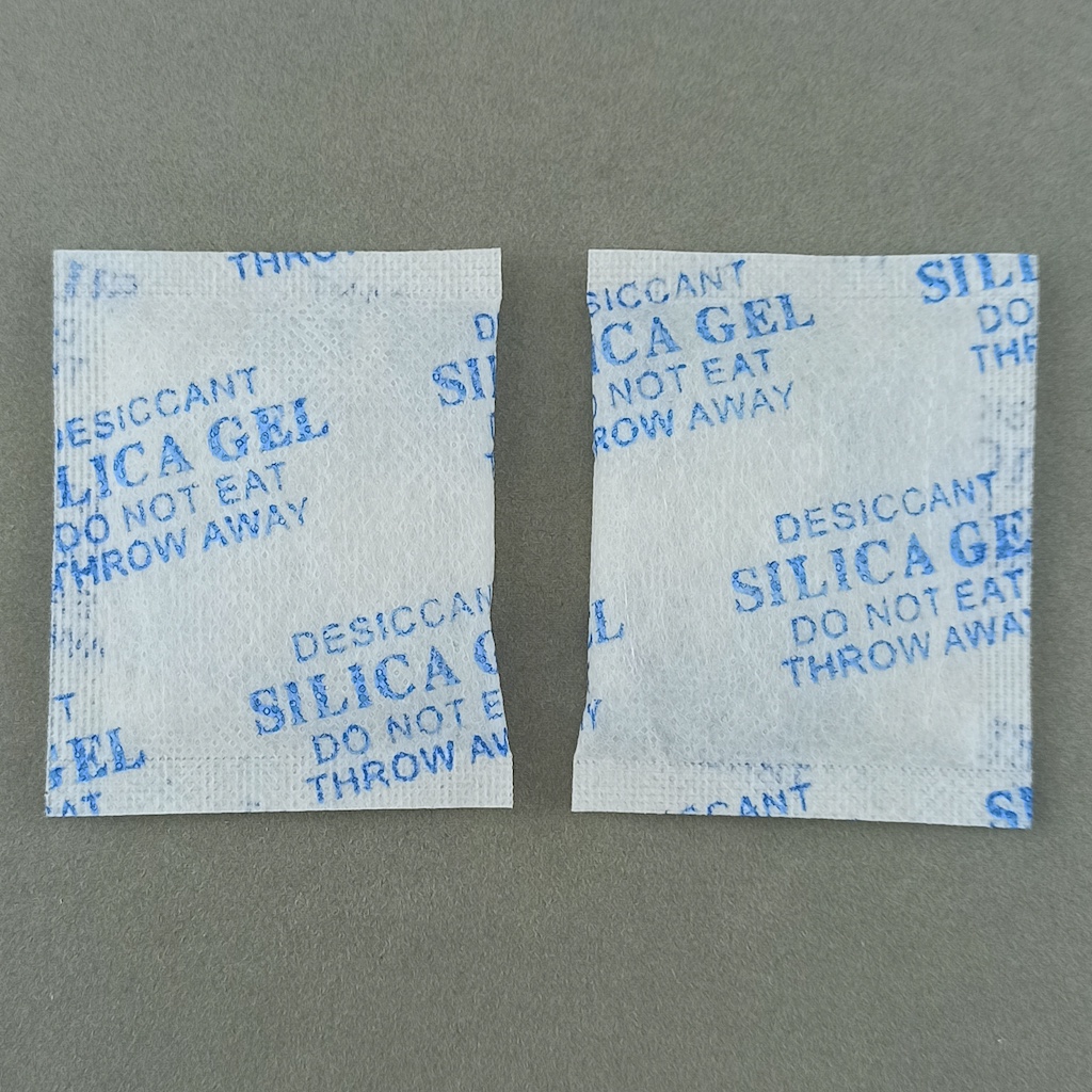 4 gram desiccant