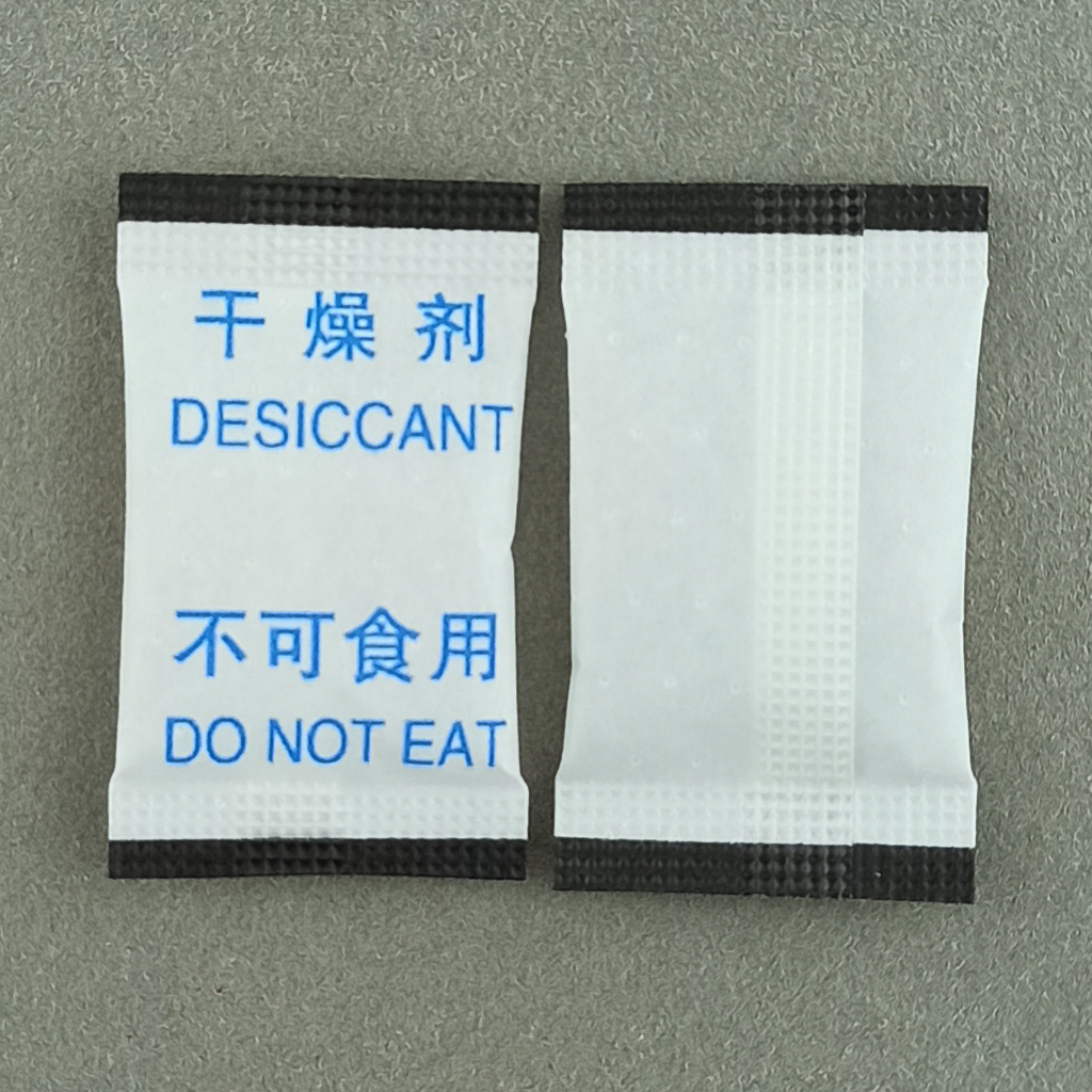 0.5 gram desiccant