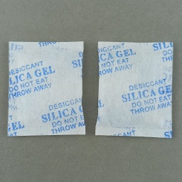 [4-03] 4 gram desiccant