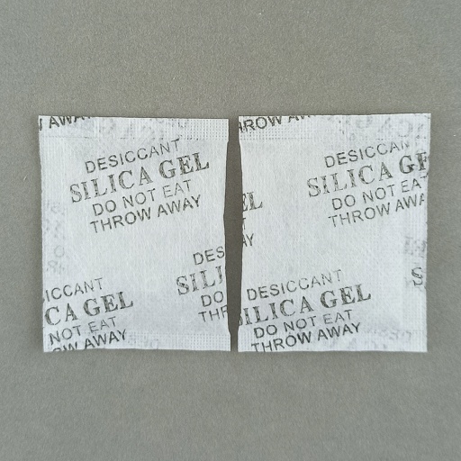 [4-05] 4 gram desiccant